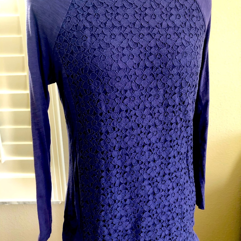 LOFT Womens overlay front 3/4 sleeve shirt.